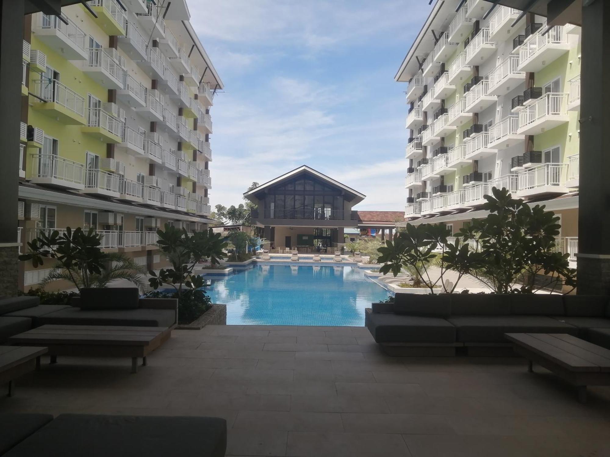 Condo Azur Suites A326 Amani Resorts Residences , 5 Minutes Airport, Netflix, Stylish, Cozy With Luxurious Swimming Pool Lapu-Lapu City Exterior foto